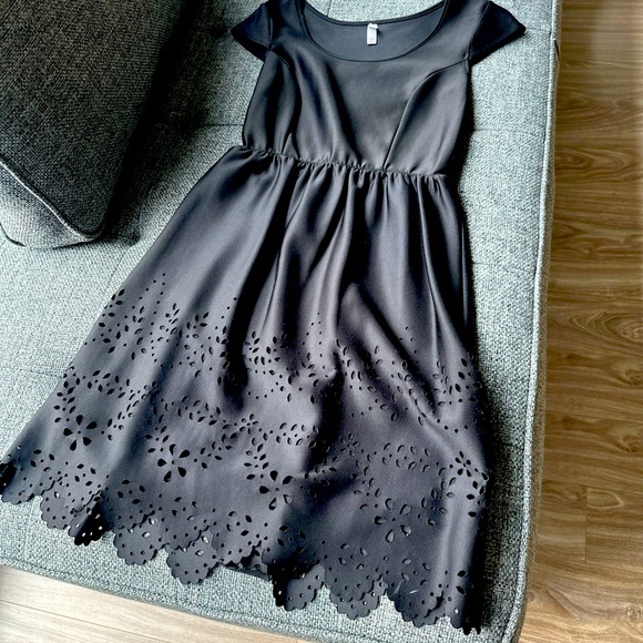 Little black dress 🤍 - Picture 1 of 1